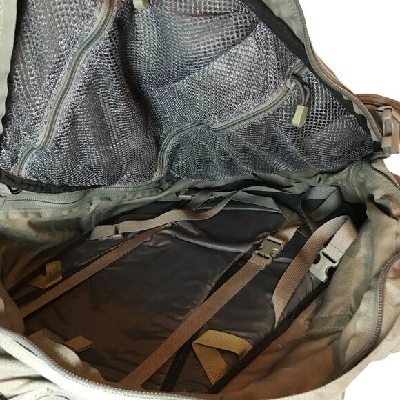 CamelBak BFM Hydration Tactical Backpack H2O Green Canvas No Bladder NEW - Picture 9 of 15